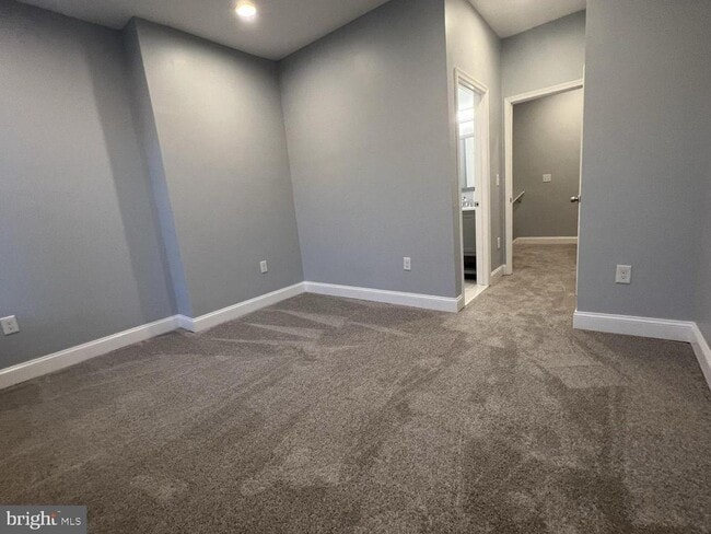 Building Photo - 1607 E Biddle St