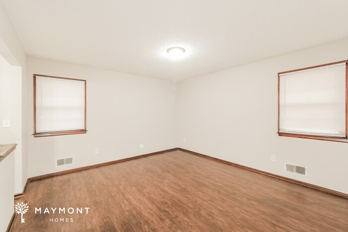 Building Photo - 7912 Southview Dr