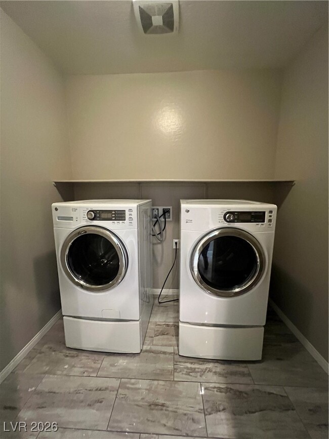 Building Photo - 9126 Reinberg St