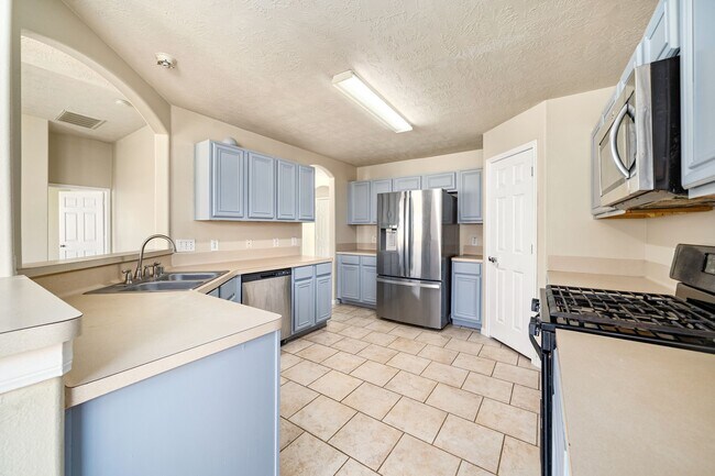 Building Photo - 3434 Fiorella Way