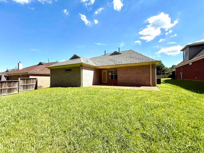 Building Photo - 9192 Speerberry Ln