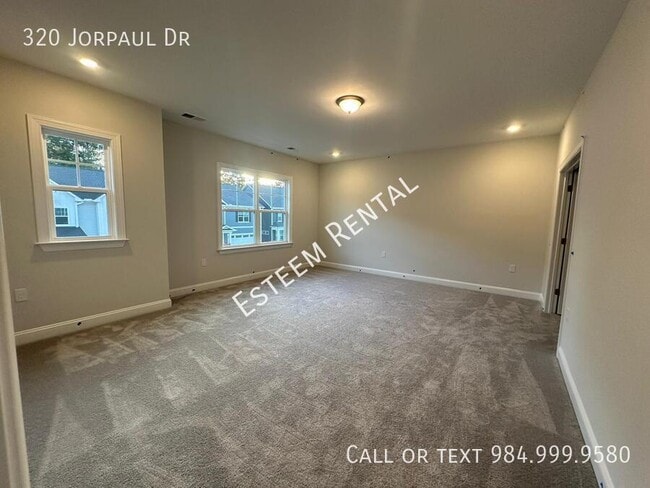 Building Photo - 320 Jorpaul Dr