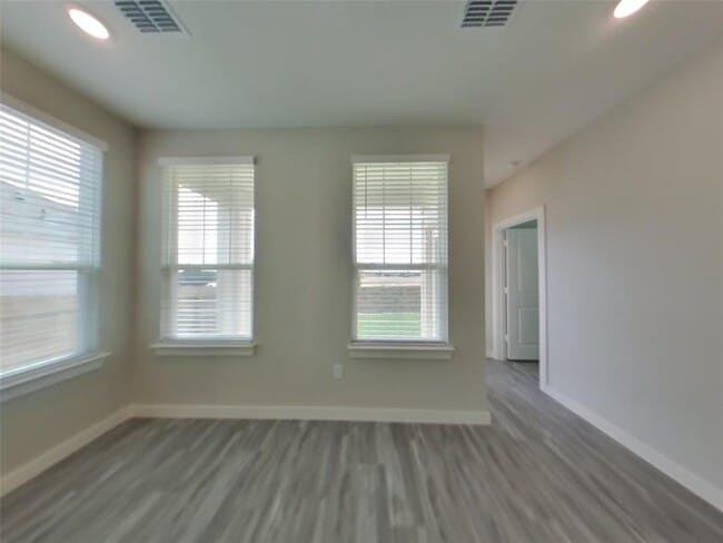 Building Photo - 1557 Mexican Heather Dr