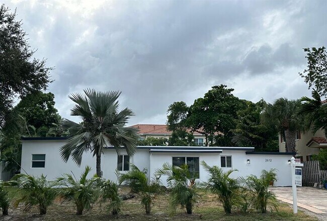 Building Photo - 2612 Florida Blvd