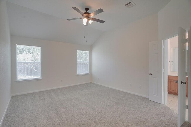 Building Photo - 311 Gainer Dr