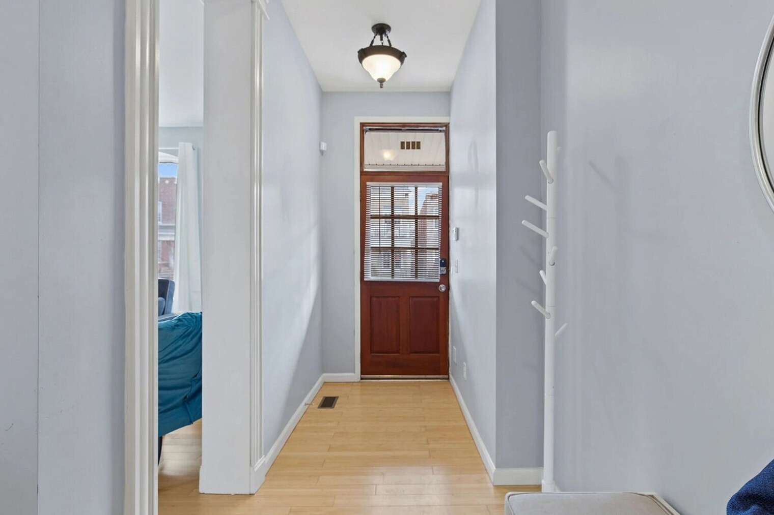 Building Photo - 2366 Lawrence St