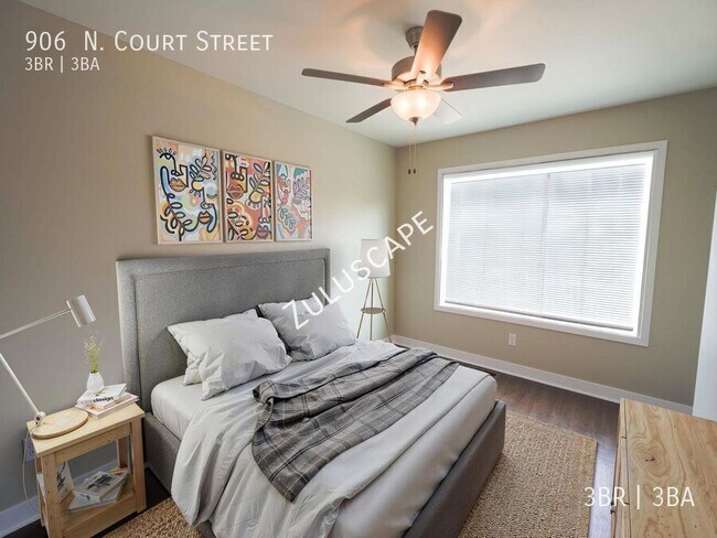 Building Photo - 906 N Ct St