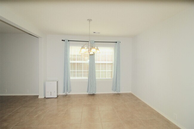 Building Photo - 7202 Toad Hollow