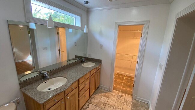 Building Photo - 5428 Stetson Rd