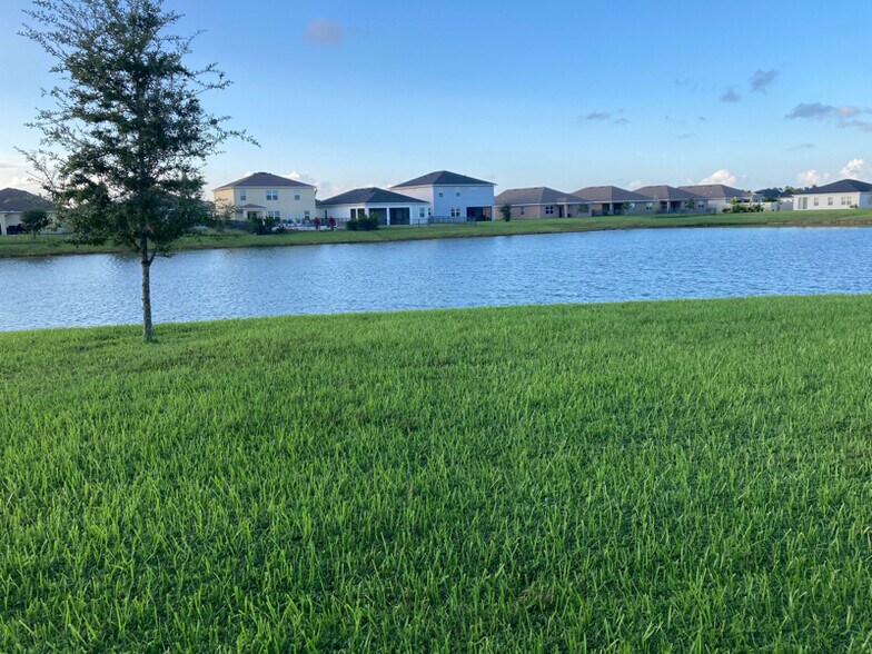 Building Photo - 10789 SW Cremona Way