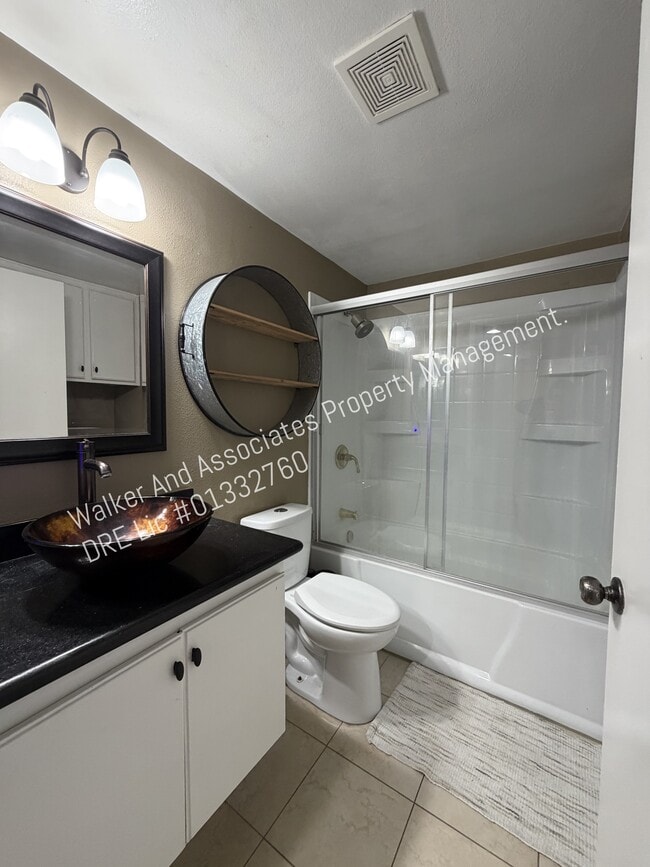 Building Photo - 225 E Rice Ranch Rd