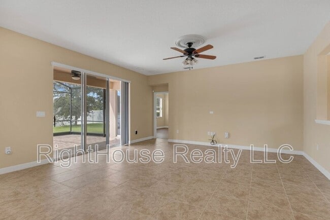 Building Photo - 5244 Royce Dr