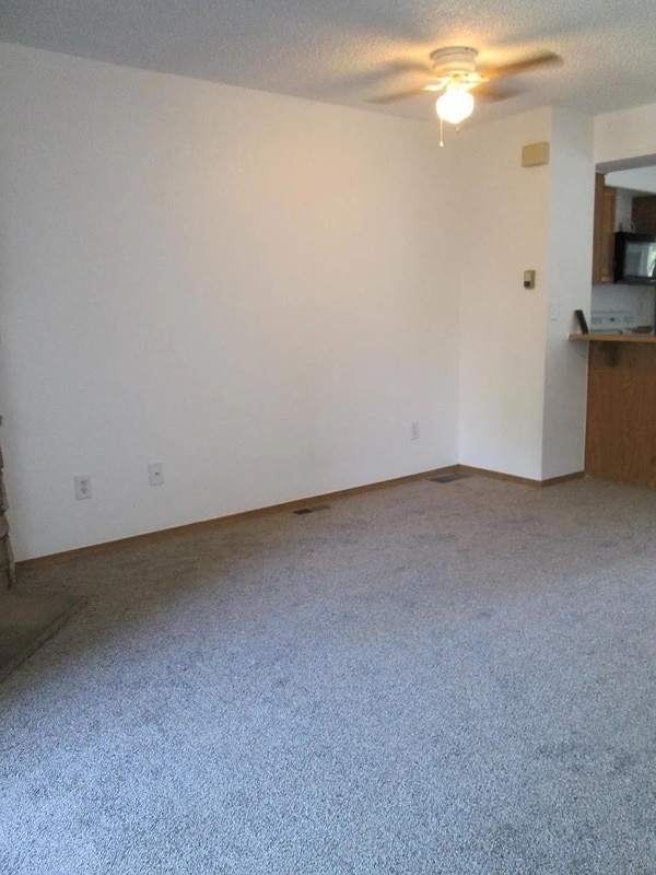 Building Photo - 2744 E Nichols Cir