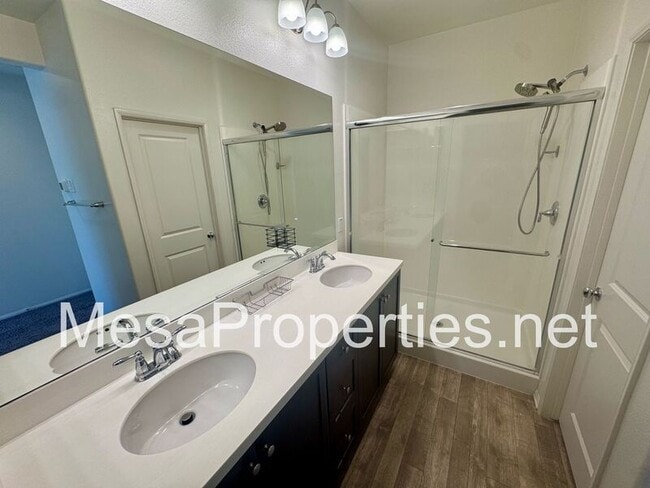 Building Photo - 7462 Solstice Pl