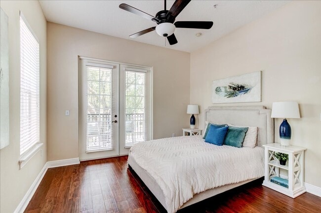 Building Photo - Prime Downtown Baldwin Park 3 BR Townhome for Rent – Unbeatable Location!