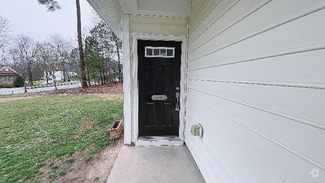 Building Photo - 4220 Brenmar Ln