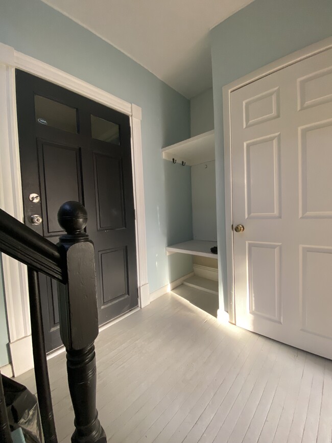 Entry Foyer - 16 Eames St