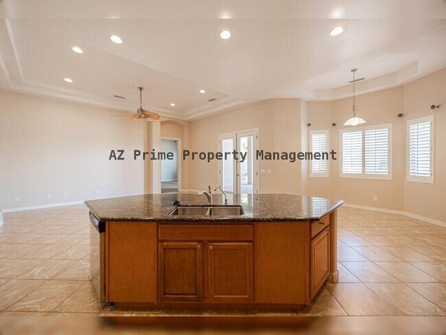 Building Photo - 2902 E Gary Way