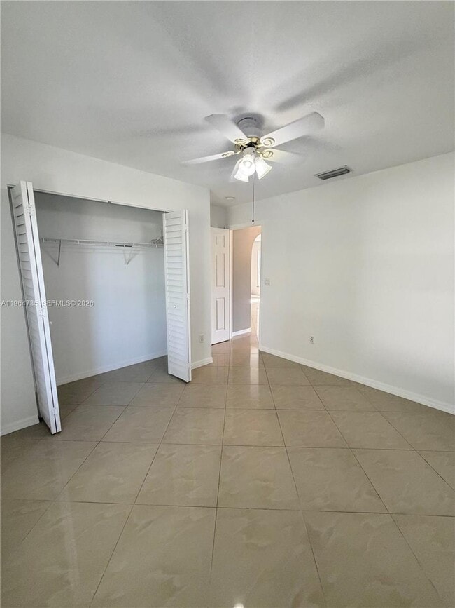 Building Photo - 15561 Spring Line Ln