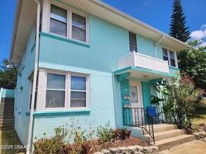 Building Photo - 321 Ribault Ave