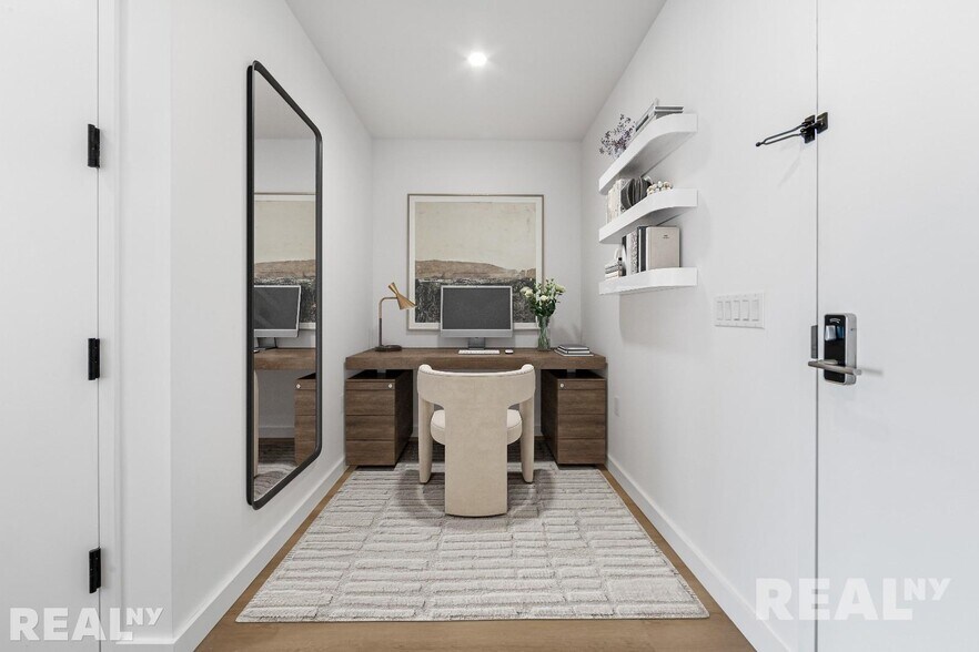 Building Photo - 953 Dean St