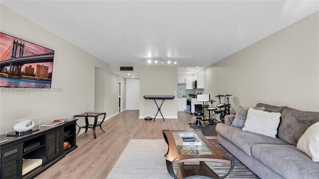 Building Photo - 6301 N Falls Cir Dr