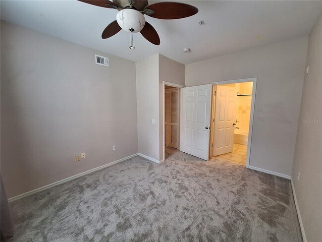 Building Photo - 5550 Rosehill Rd