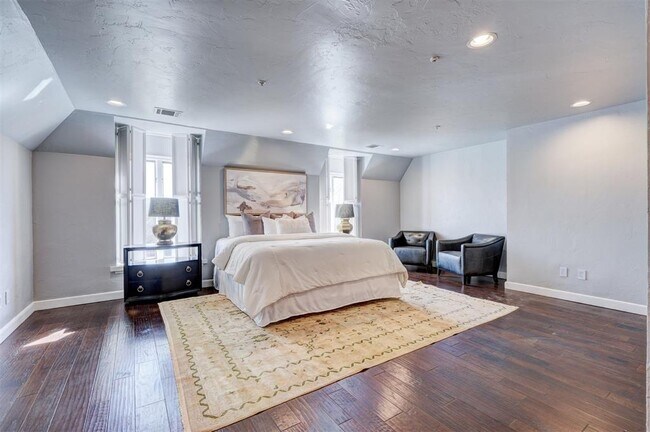 Building Photo - 6448 Brandywine Ln