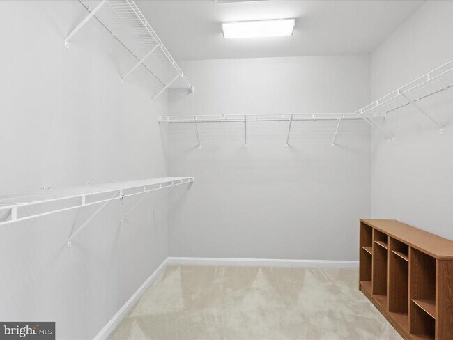 Building Photo - 3037 Rittenhouse Cir