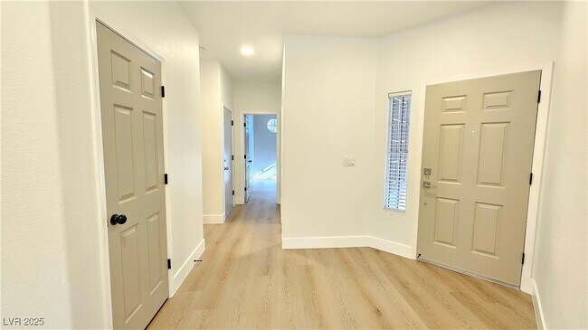 Building Photo - 3205 Townsend Hall Ct