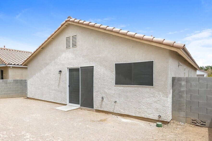 Building Photo - 9543 Virginia Pine Ct