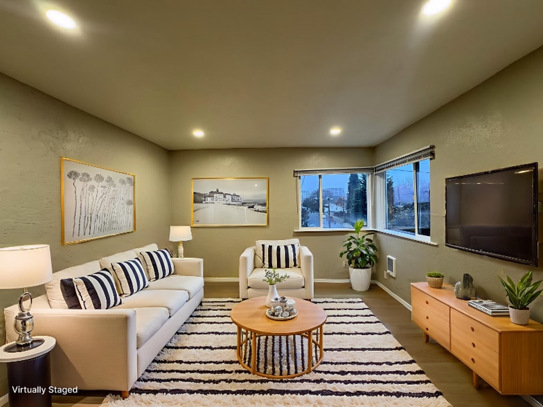 Building Photo - 1223 S J St