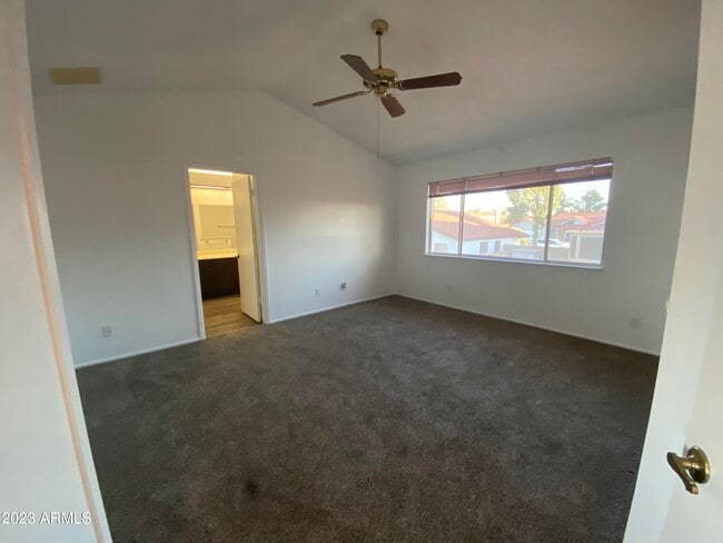 Building Photo - 7815 W Jenan Dr