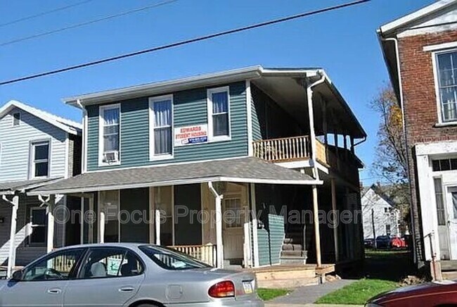 Primary Photo - 525 W Church St