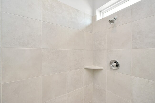 Building Photo - 713 Strawberry Pines Ct