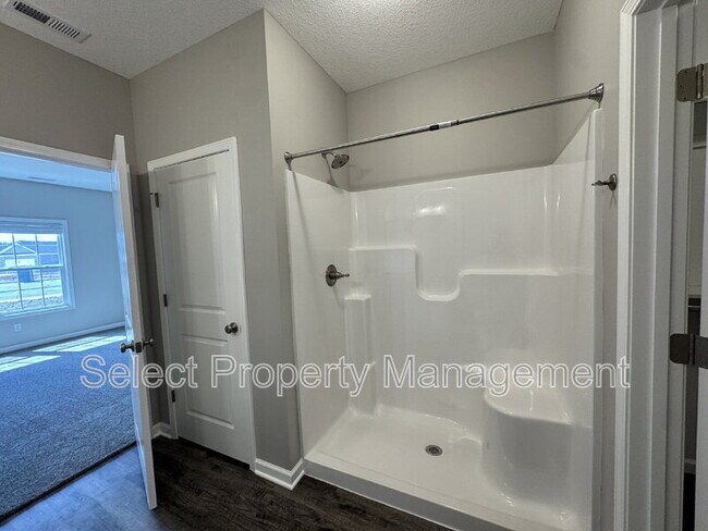 Building Photo - 8796 Elmont Cv