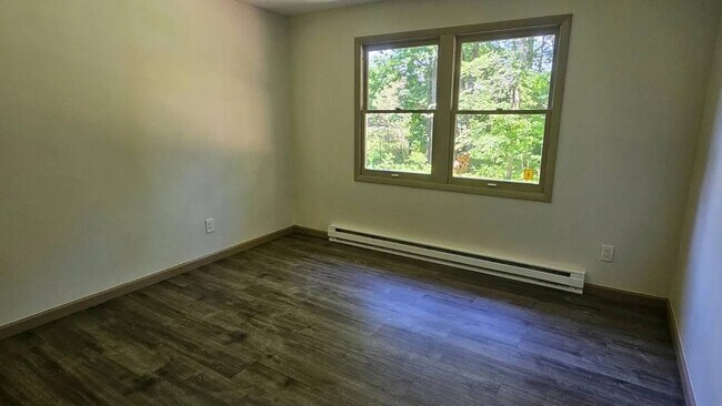 Building Photo - 5671 NY-9H