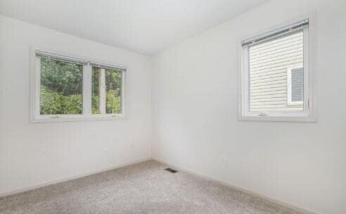 Building Photo - 905 Wildt St