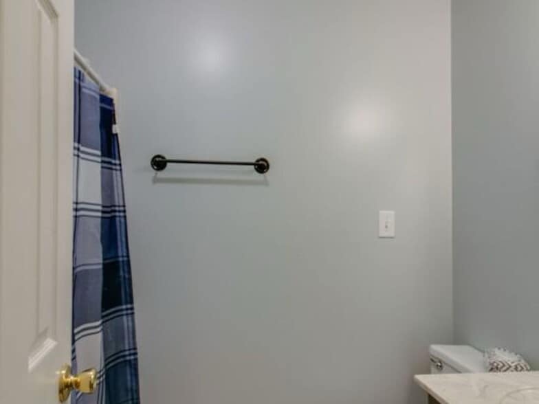 Building Photo - 296 Audrea Ln