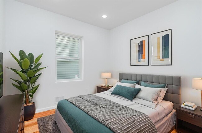 Building Photo - 85 Myrtle Ave