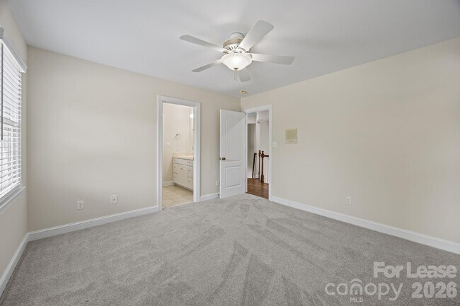 Building Photo - 5109 McCallum Mdws Dr