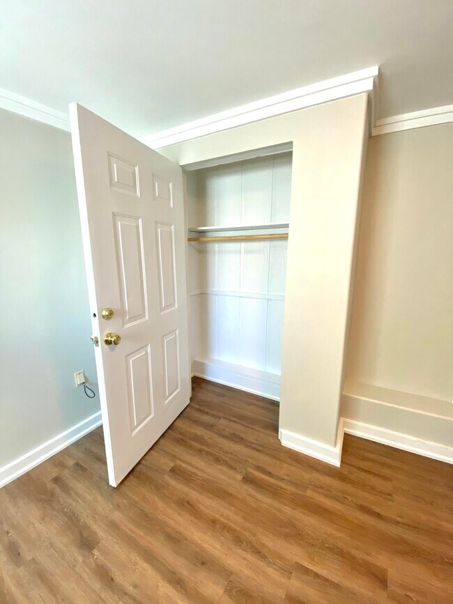 Building Photo - 4069 Christopher Ln