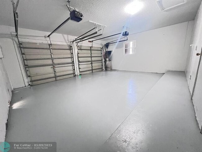 Building Photo - 170 NW 207th Way