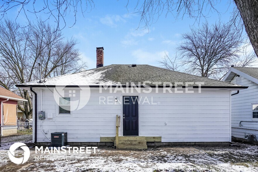 Building Photo - 340 S Dearborn St