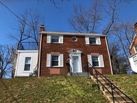 Building Photo - Gorgeous Cheverly Colonial With a Finished  Basement! 3 Beds and 1.5 Baths!