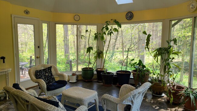 Building Photo - 11308 Popes Head Rd