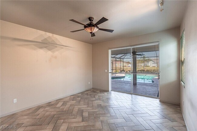 Building Photo - 8361 Trentwood Ct
