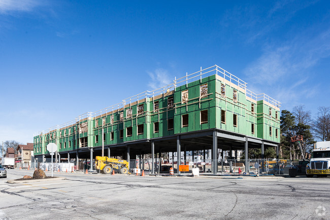 Building Photo - University Market