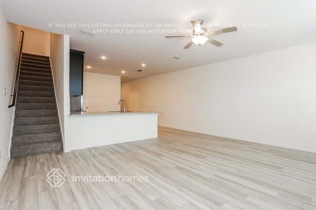 Building Photo - 742 Bonnet Trl