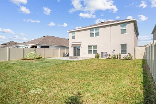 Building Photo - 8673 Triumph Cir